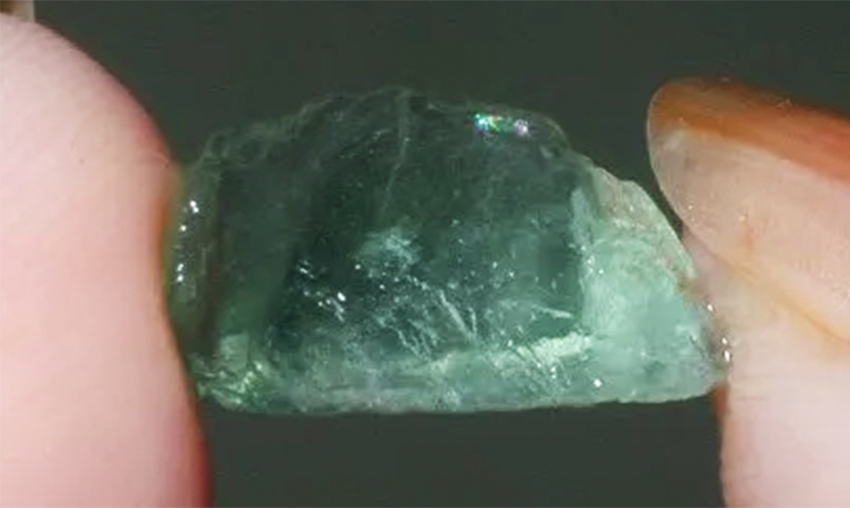来自北卡罗来纳州Hiddenite的Hiddenite.jpg 来自北卡罗来纳州Hiddenite的Hiddenite