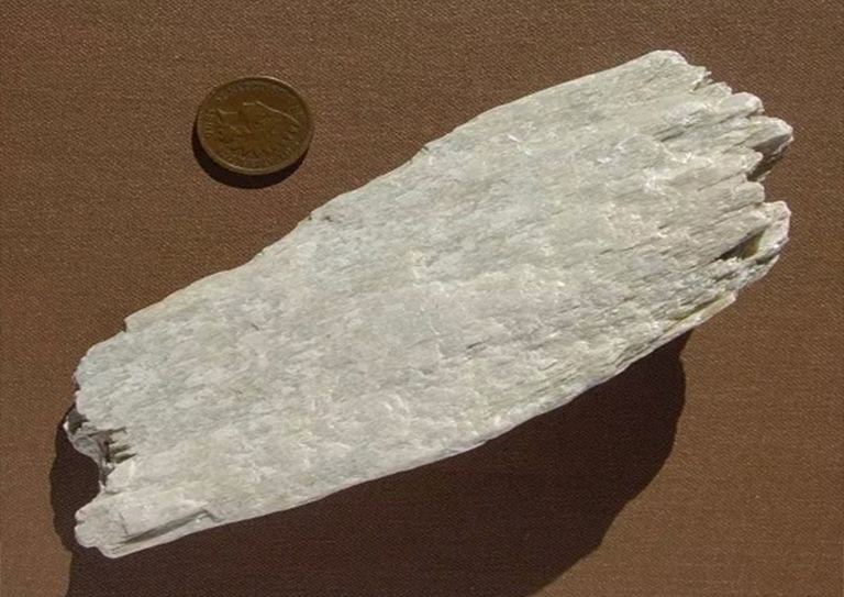 含水硅酸镁.jpg 含水硅酸镁