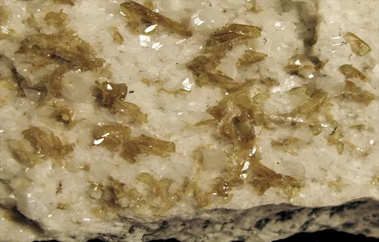 硅酸钙钛.jpg 硅酸钙钛