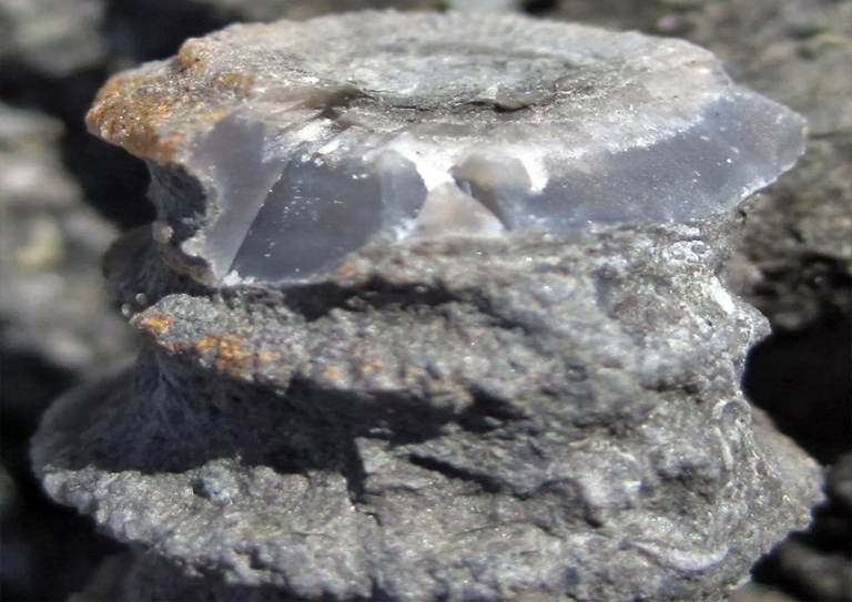 经历了美化作用的岩石.jpg 经历了美化作用的岩石