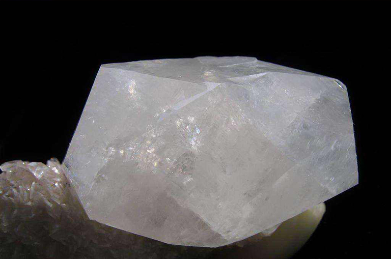 碳酸钙镁.jpg 碳酸钙镁