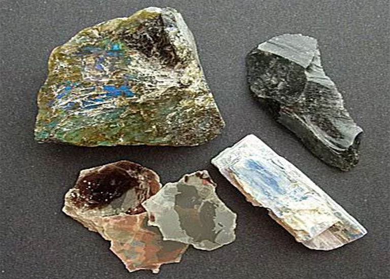 劈裂和断裂.jpg 劈裂和断裂