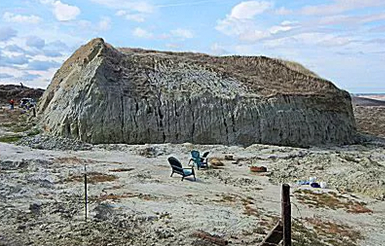 鲨齿山慢曲线采石场.jpg 鲨齿山慢曲线采石场