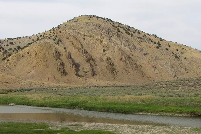 角度不整合,内华达州卡林峡谷.jpg 角度不整合,内华达州卡林峡谷