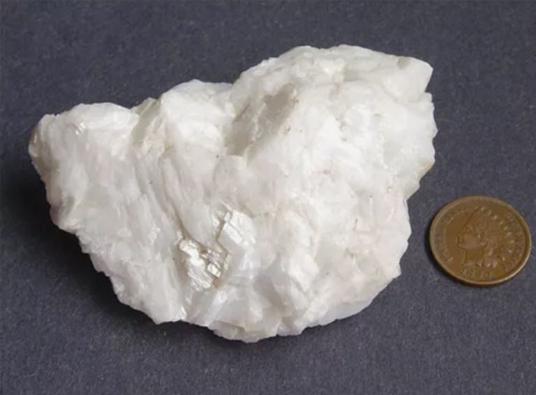 白云岩或白云岩.jpg 白云岩或白云岩