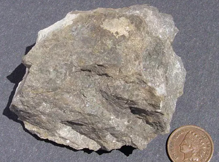 石灰石.jpg 石灰石