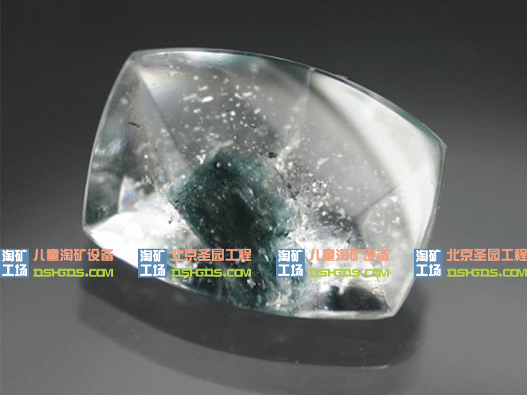 儿童淘矿.jpg 儿童淘矿