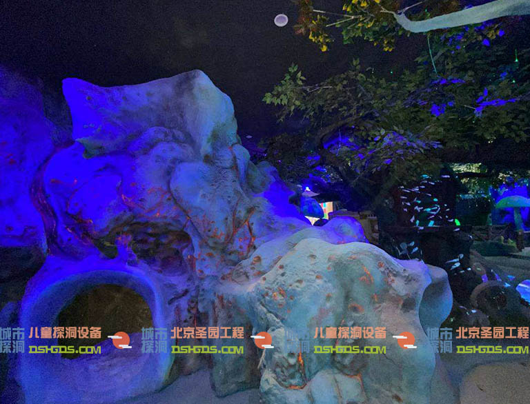 城市探洞.jpg 城市探洞