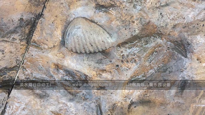 城市探洞.jpg 城市探洞