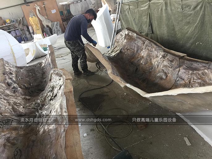 城市探洞.jpg 城市探洞