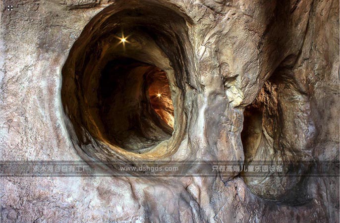 城市探洞.jpg 城市探洞