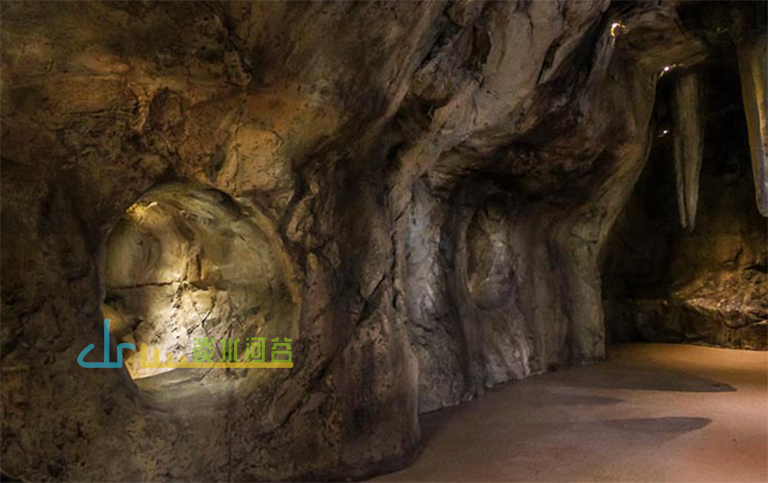 城市探洞.jpg 城市探洞