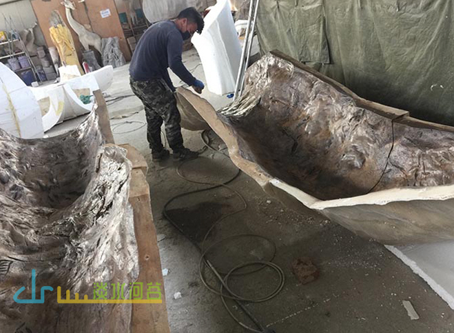 城市探洞.jpg 城市探洞