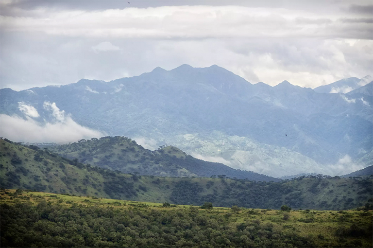 乌干达大裂谷.jpg 乌干达大裂谷