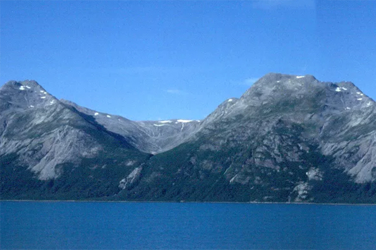 阿拉斯加悬空谷